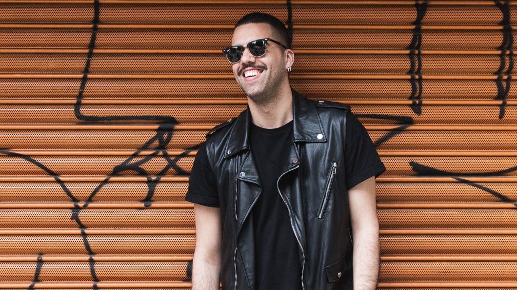 Having more creatives giving the cards in the outside feeds the new generations hungers for success